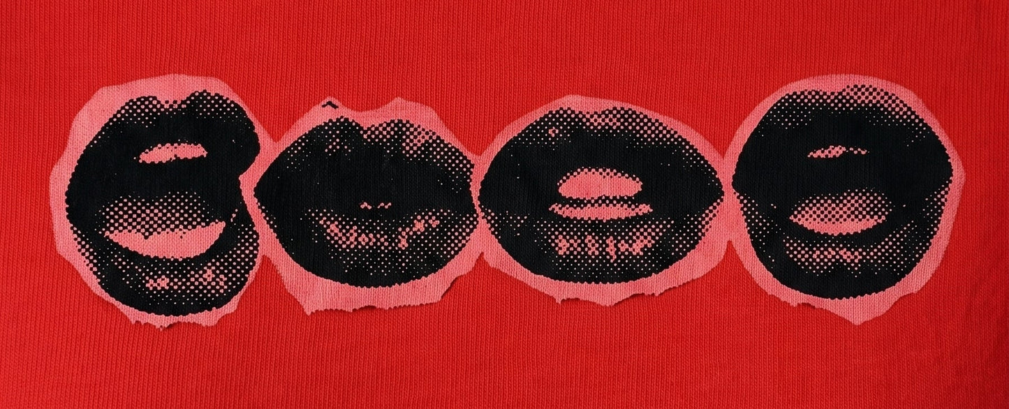 Noir Kisses Graphic Top